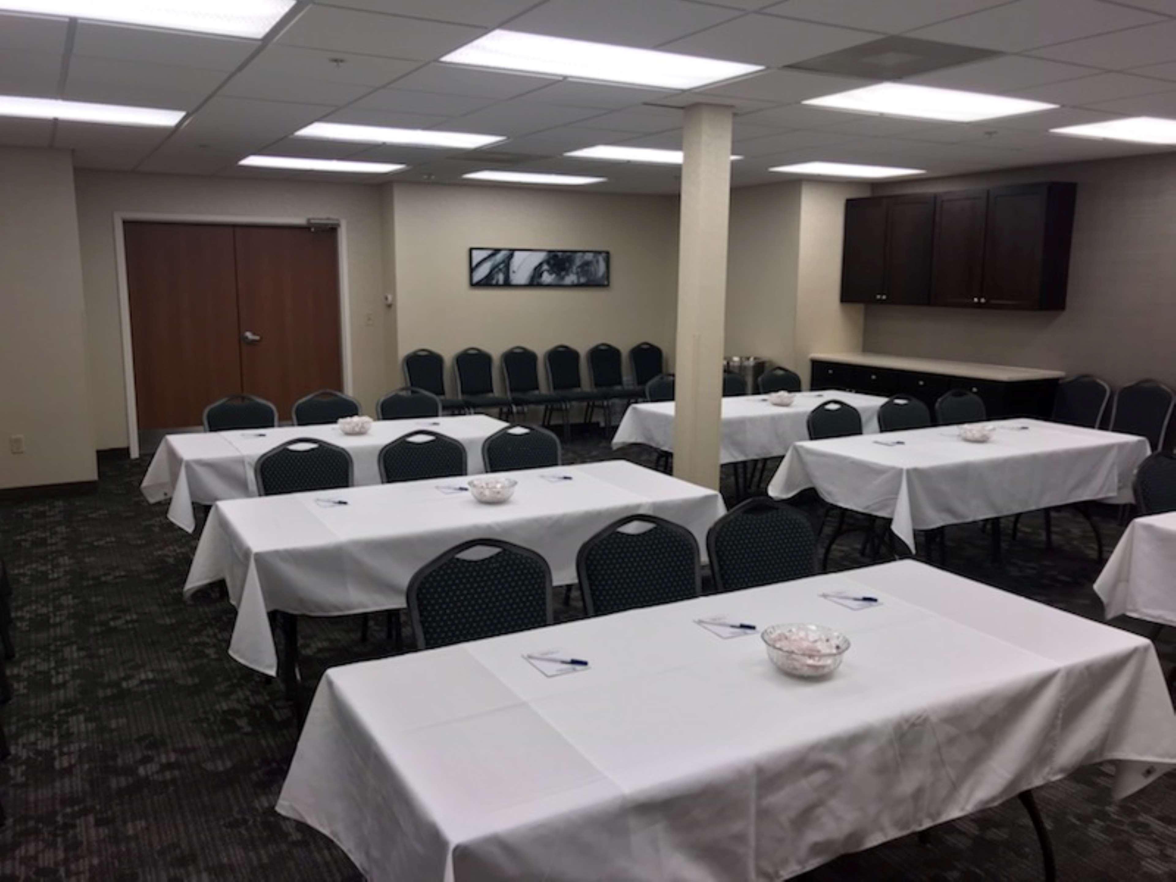 Best Western Dothan Inn & Suites Εξωτερικό φωτογραφία