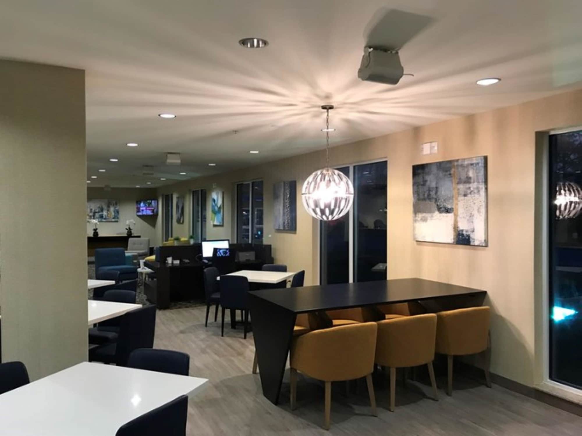 Best Western Dothan Inn & Suites Εξωτερικό φωτογραφία